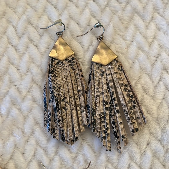 Fashion Earring Sets Dangle Black Bead Charming Charlies Earring Sets - Picture 3 of 5